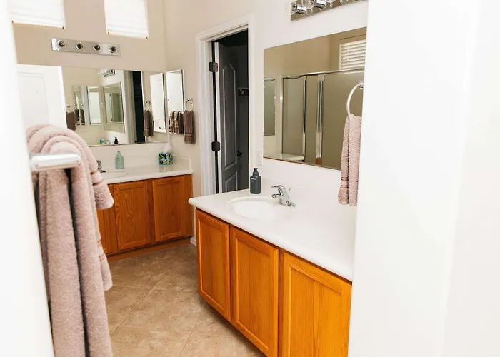New Canoa Ranch Retreat * Green Valley